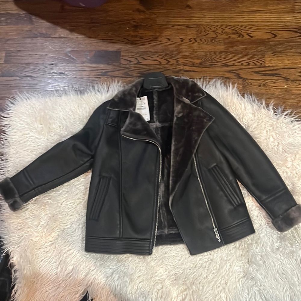 FAUX SHEARLING ZARA GIRL COAT!!!